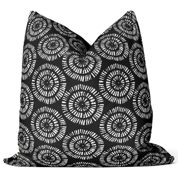 TRIBAL STAR BLACK Scatter Cover in Cotton